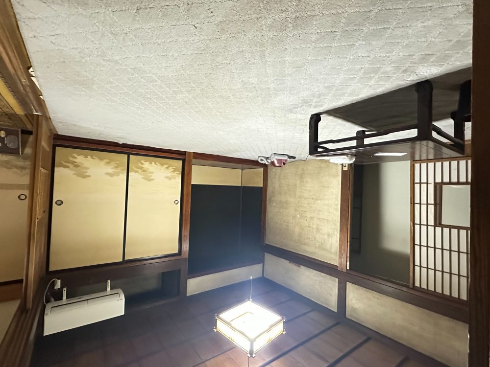 長野県長野市篠ノ井布施高田　7DK　中古住宅