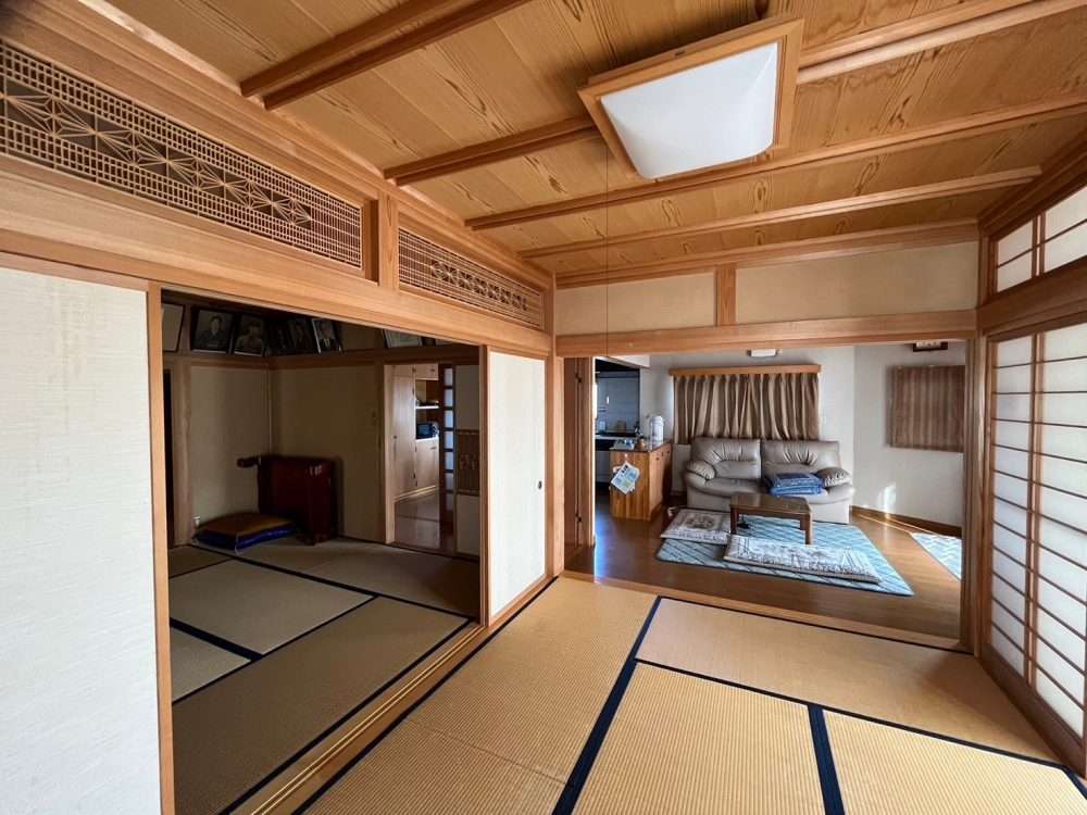 長野市 豊野町浅野（信濃浅野駅） 2階建 ４ＬＤＫ　中古住宅