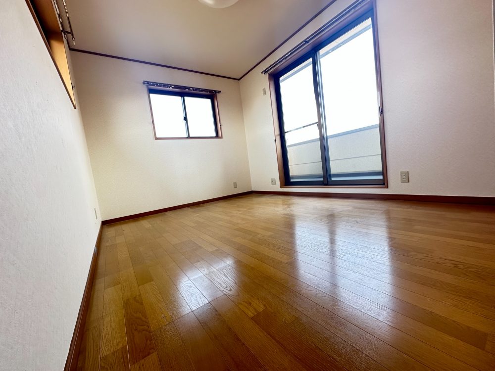 上田市 塩川（大屋駅） 2階建 ７ＤＫ 中古一戸建て