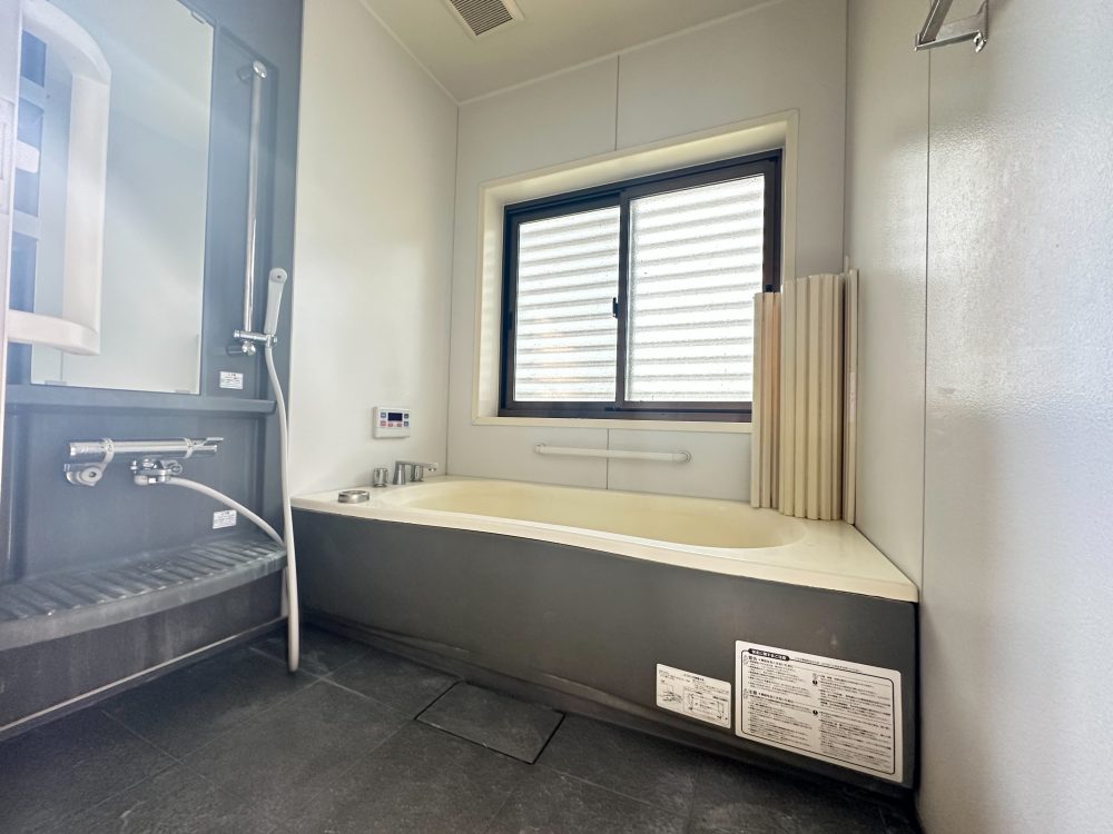 上田市 塩川（大屋駅） 2階建 ７ＤＫ 中古一戸建て